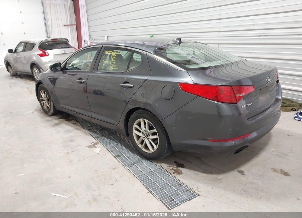 2011 KIA OPTIMA LX VIN: KNAGM4A79B5054096