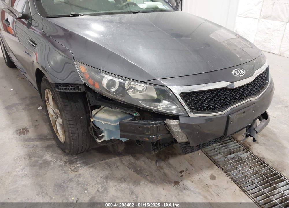 2011 KIA OPTIMA LX VIN: KNAGM4A79B5054096