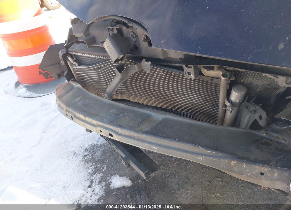 2011 MAZDA CX-7 VIN: JM3ER2B56B0374624