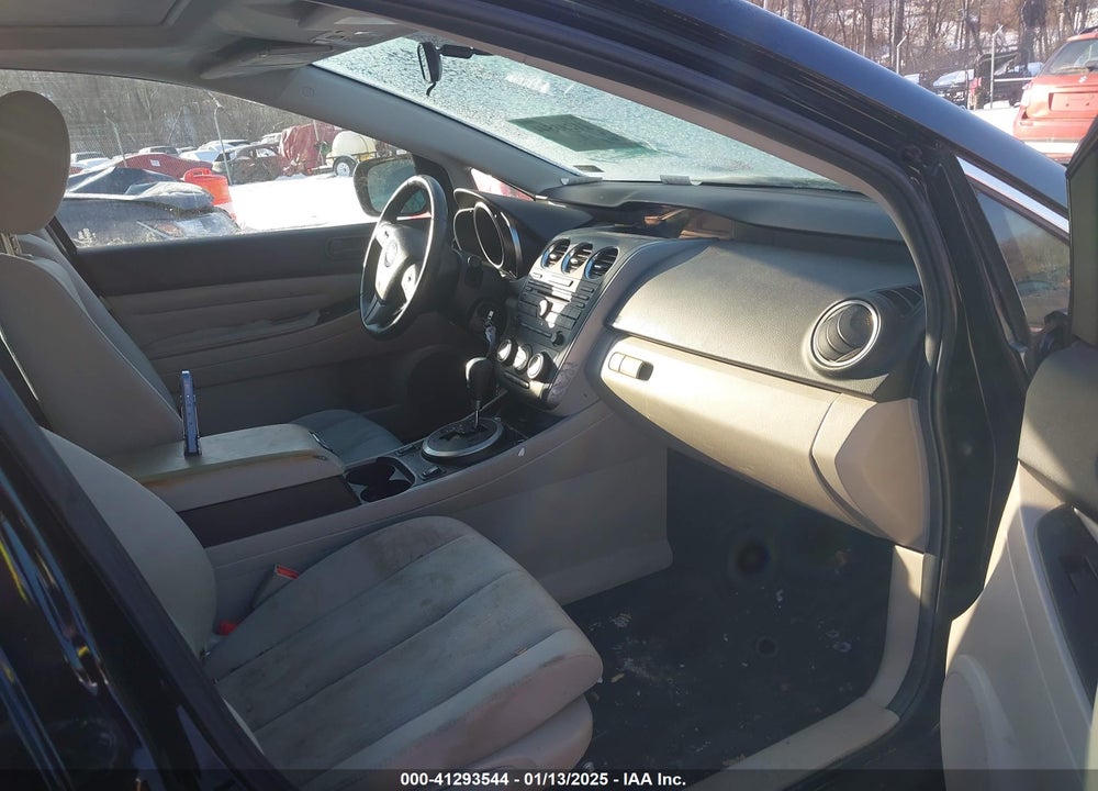 2011 MAZDA CX-7 VIN: JM3ER2B56B0374624