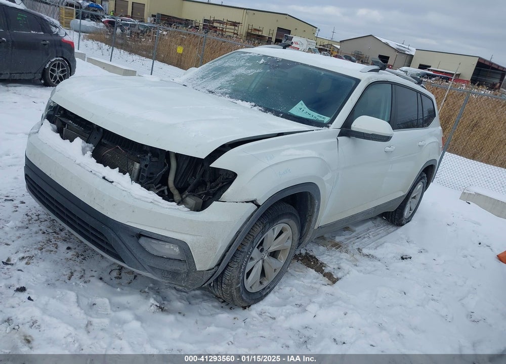 2018 VOLKSWAGEN ATLAS VIN: 1V2LR2CA9JC543185