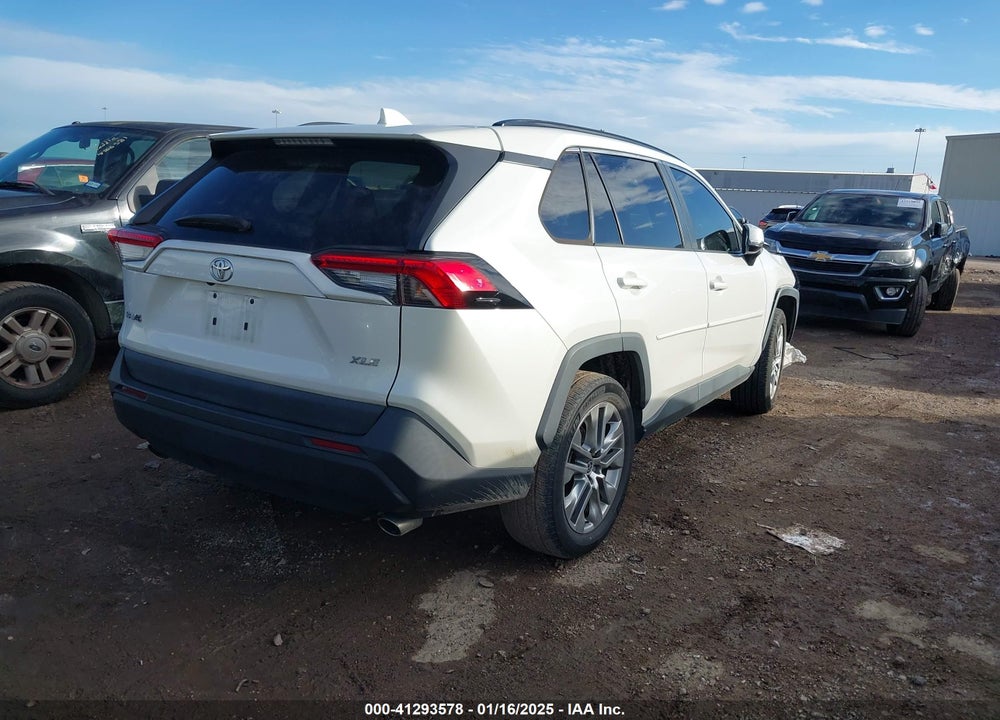 2021 TOYOTA RAV4 VIN: 2T3C1RFVXMW141256