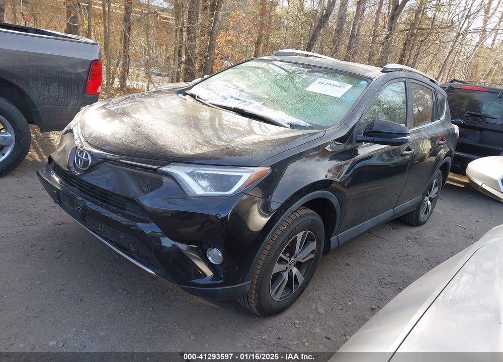 2016 TOYOTA RAV4 XLE VIN: 2T3RFREV2GW482376