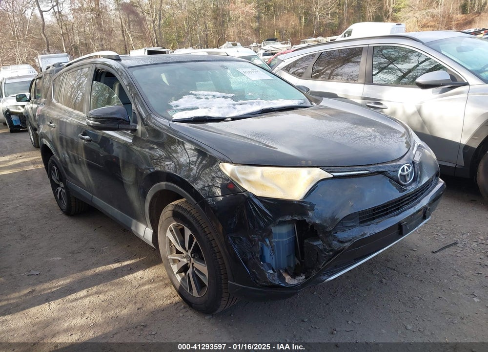 2016 TOYOTA RAV4 XLE VIN: 2T3RFREV2GW482376