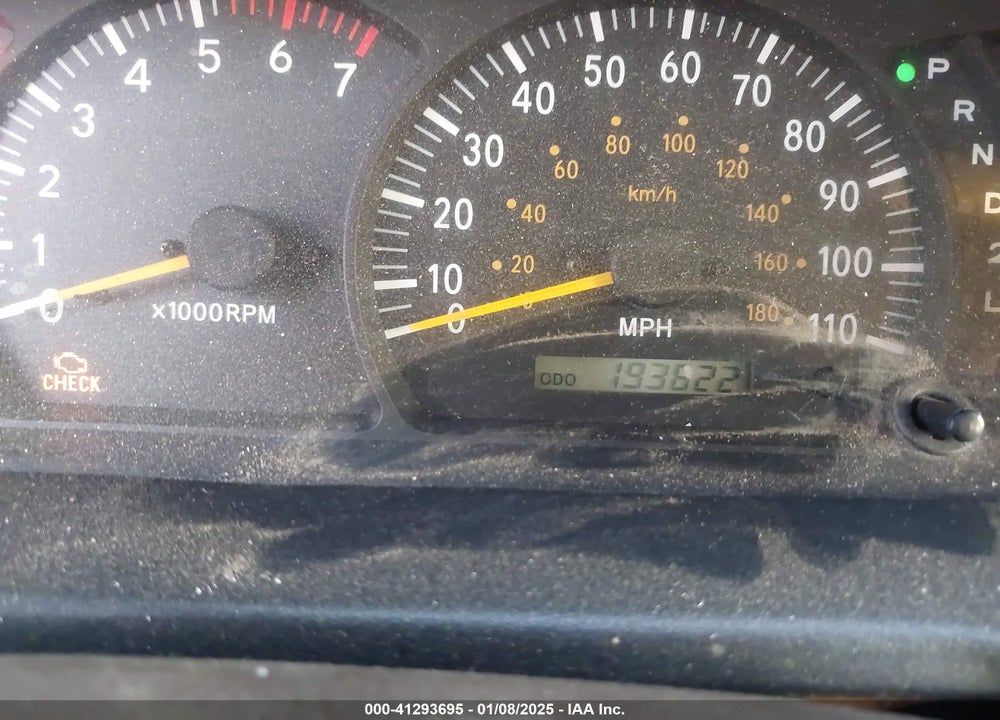 2003 TOYOTA TUNDRA SR5 V8 VIN: 5TBRT341X3S402881