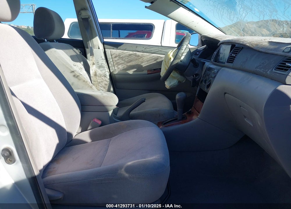 2005 TOYOTA COROLLA LE VIN: 1NXBR32EX5Z538483