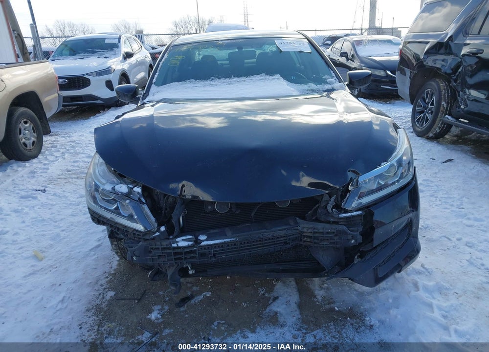 2017 HONDA ACCORD VIN: 1HGCR2F39HA257942