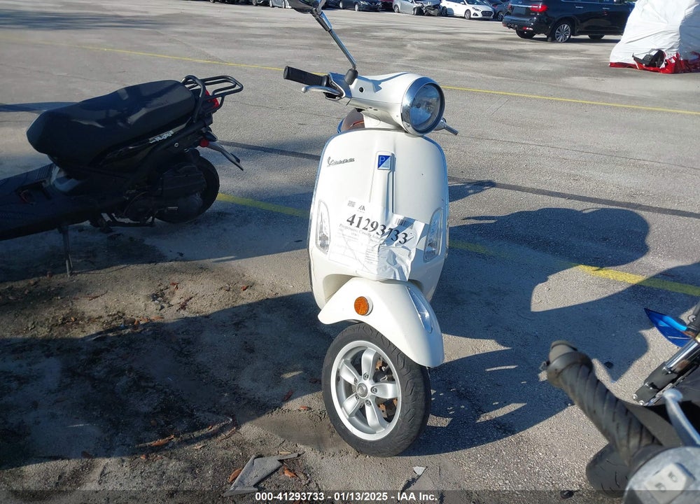 2017 VESPA PRIMAVERA 50 4V IE VIN: ZAPC536B1H5102445