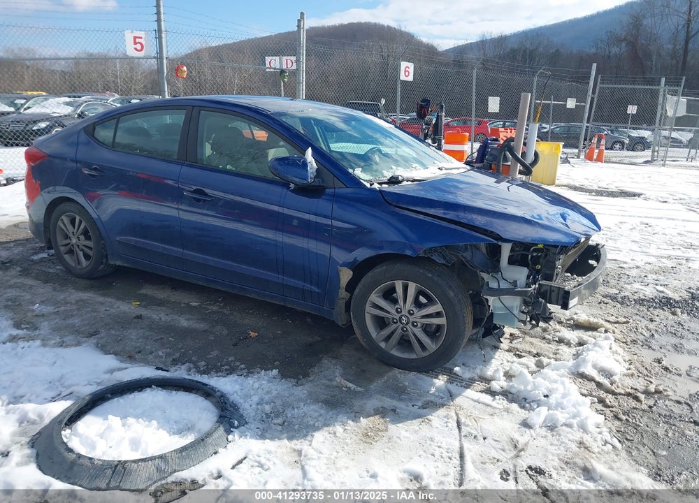 2018 HYUNDAI ELANTRA VIN: 5NPD84LF4JH344811