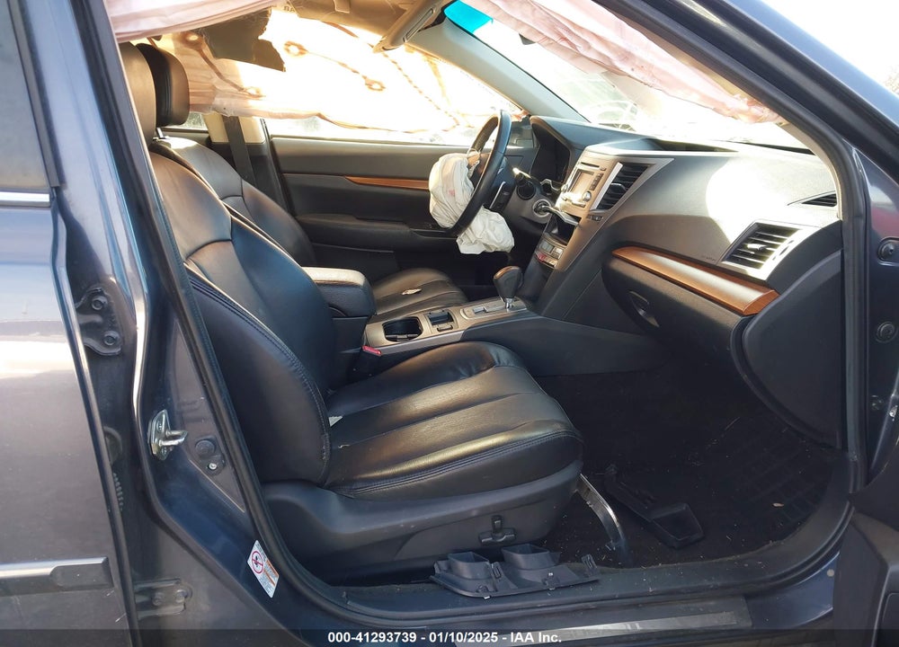 2014 SUBARU OUTBACK 2.5I LIMITED VIN: 4S4BRBLC8E3321365