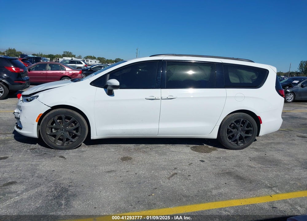 2023 CHRYSLER PACIFICA TOURING L VIN: 2C4RC1BG5PR512545