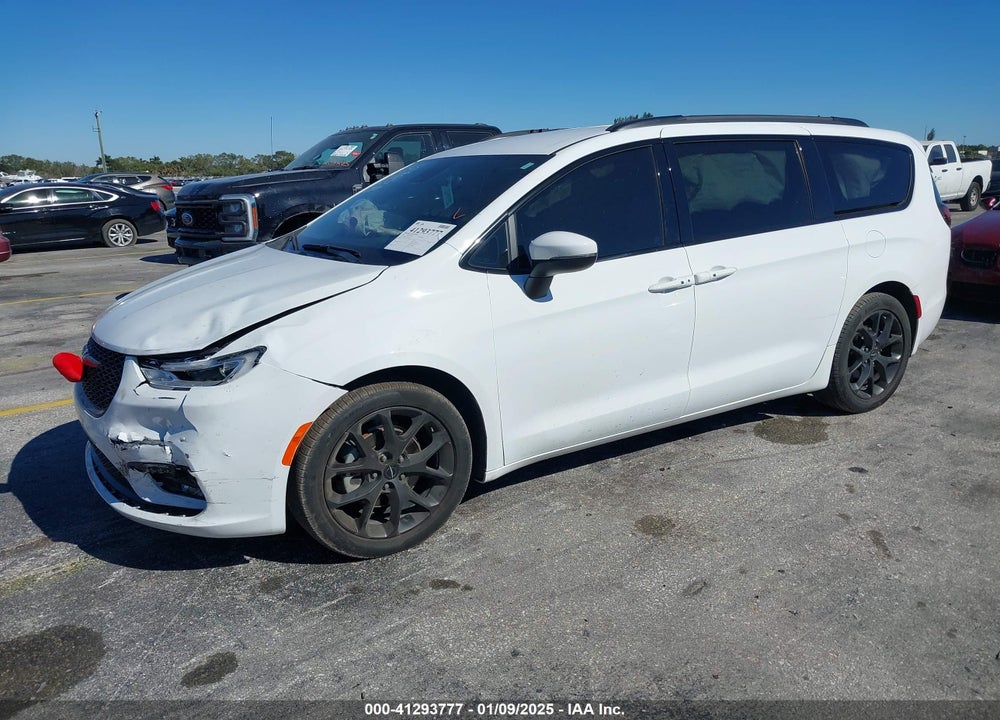 2023 CHRYSLER PACIFICA TOURING L VIN: 2C4RC1BG5PR512545