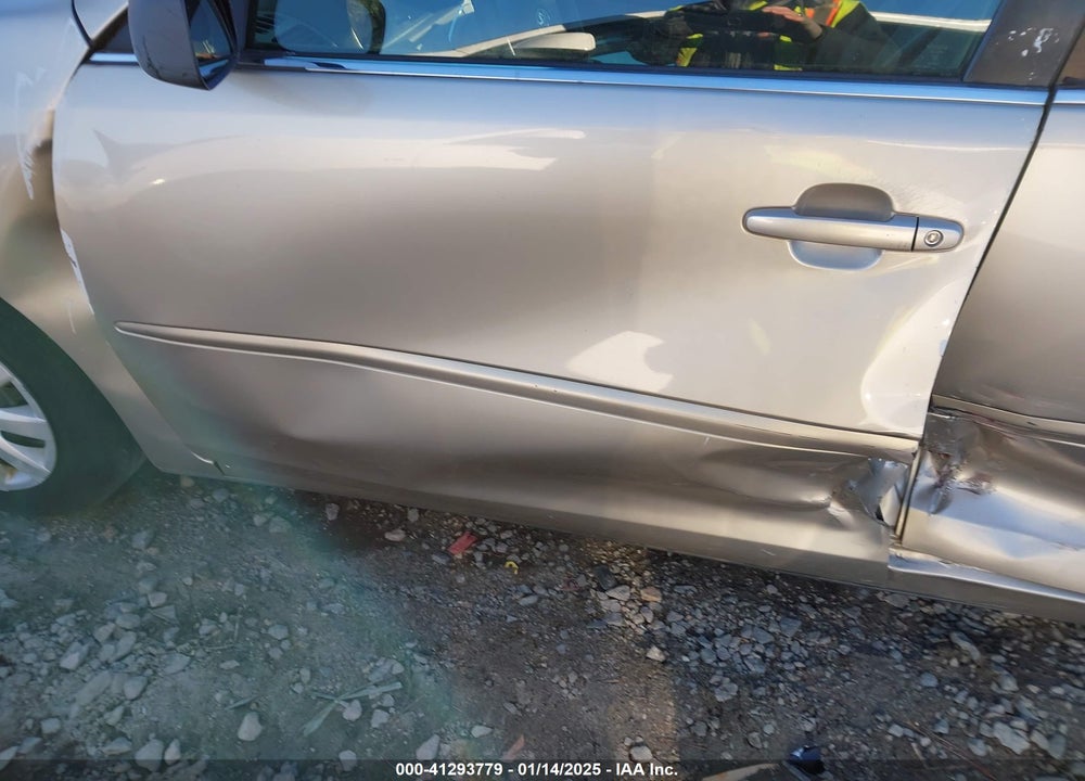 2005 TOYOTA CAMRY STD/ VIN: 4T1BE32K55U056456