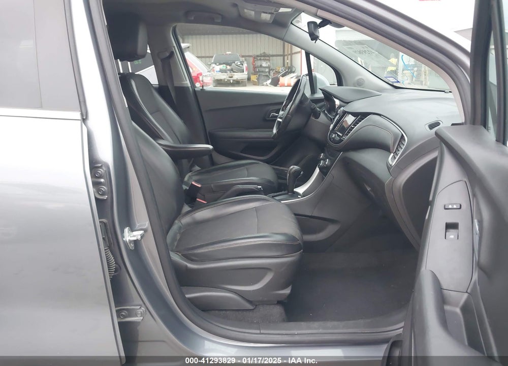 2019 CHEVROLET TRAX LT VIN: KL7CJLSB5KB904943