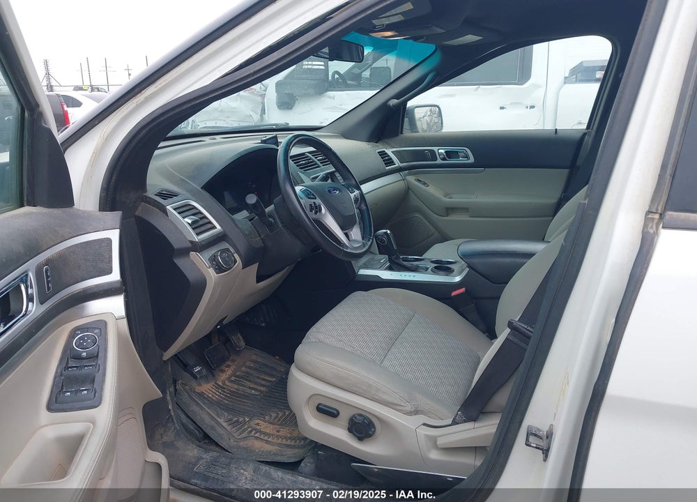 2011 FORD EXPLORER XLT VIN: 1FMHK7D85BGA88572
