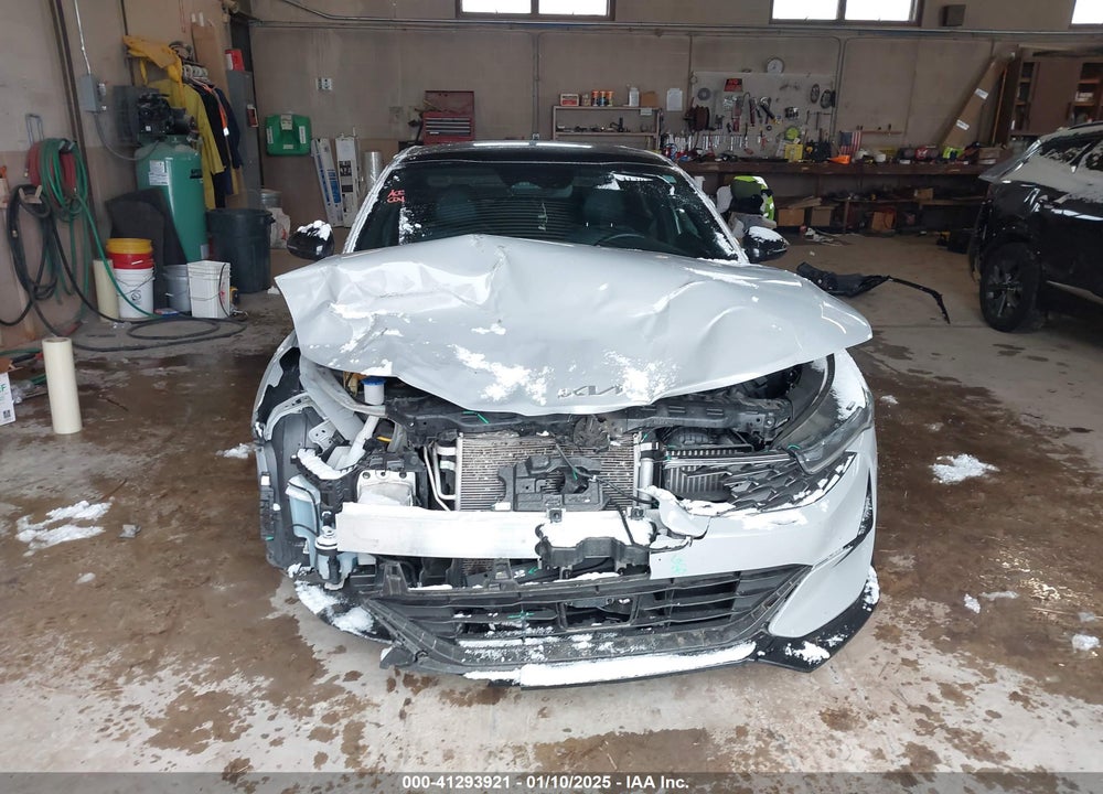 2022 KIA K5 VIN: 5XXG64J27NG100722
