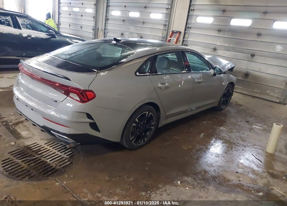 2022 KIA K5 VIN: 5XXG64J27NG100722
