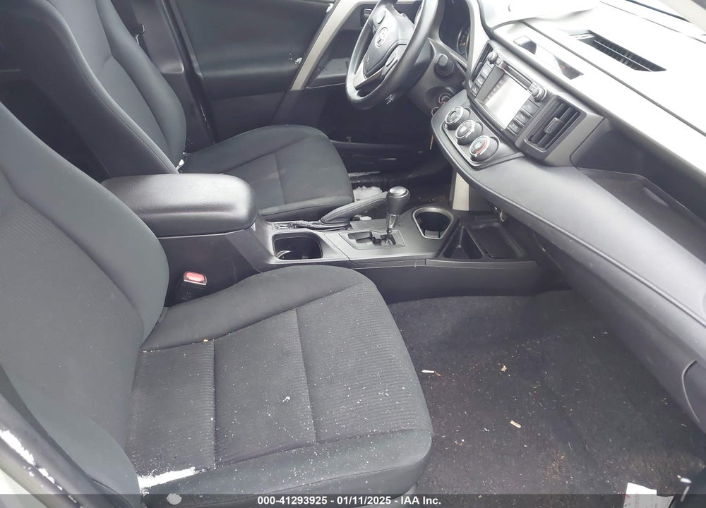 2016 TOYOTA RAV4 LE VIN: 2T3BFREV2GW425533