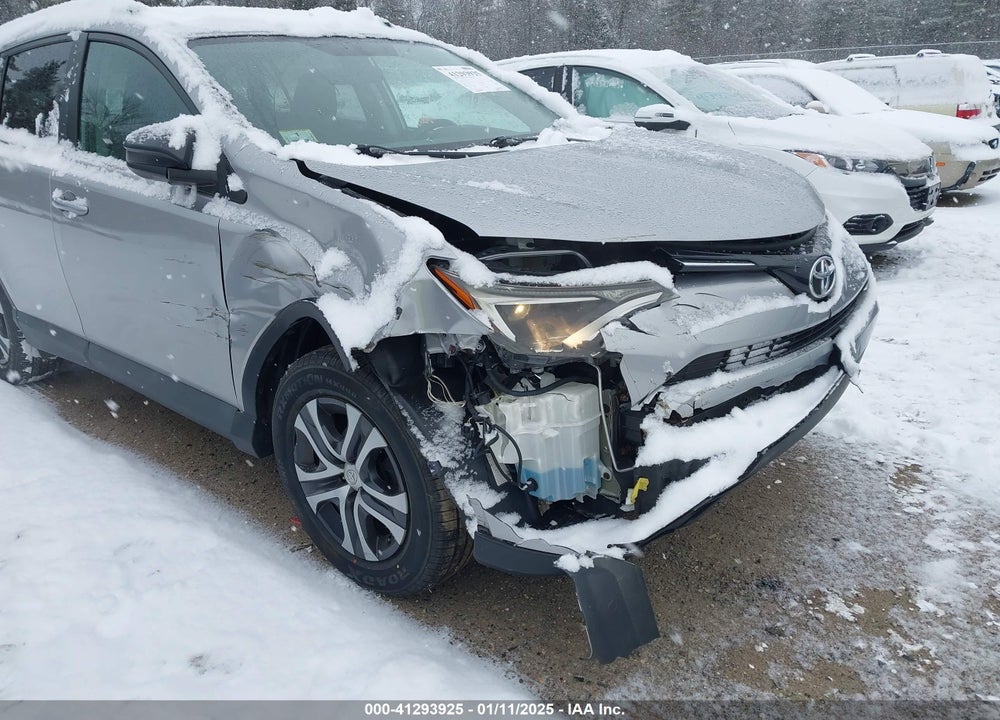 2016 TOYOTA RAV4 LE VIN: 2T3BFREV2GW425533