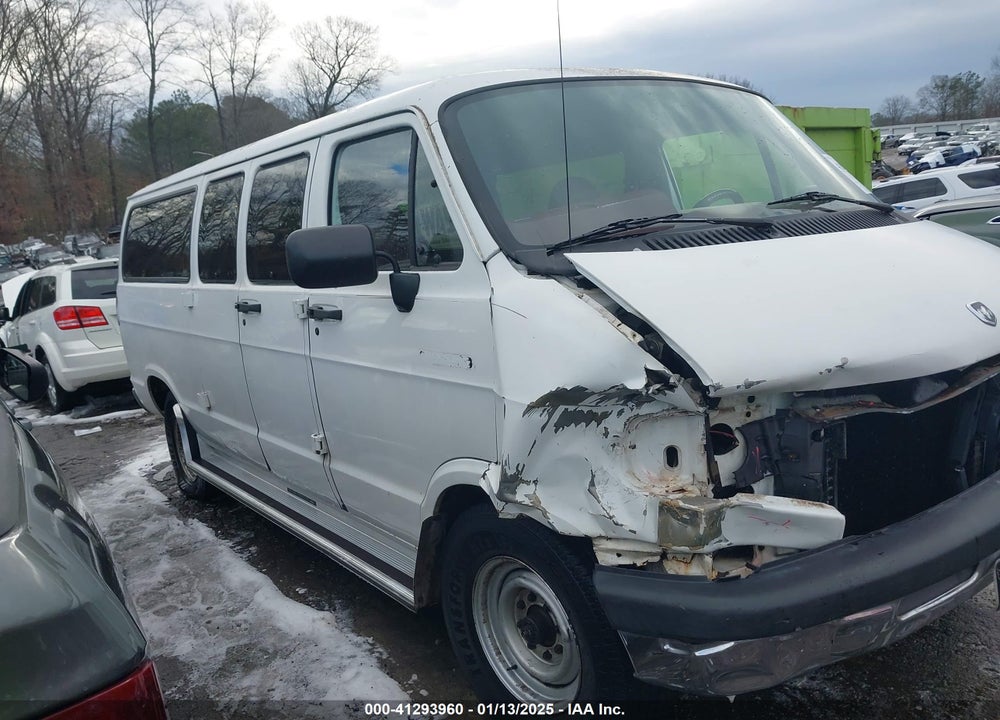 1994 DODGE RAM WAGON VIN: 2B5WB35Y7RK171952
