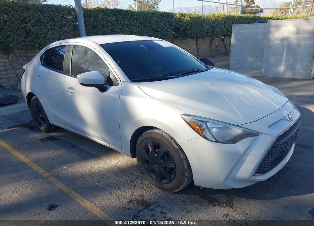 2019 TOYOTA YARIS L VIN: 3MYDLBYVXKY521984
