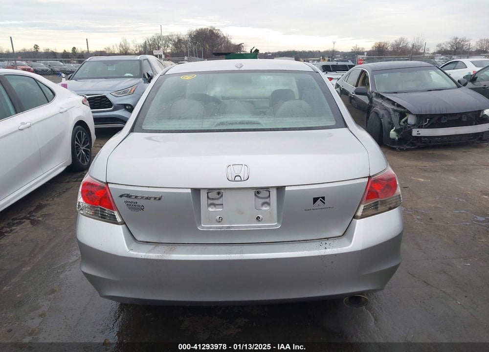 2008 HONDA ACCORD VIN: 1HGCP26878A027401