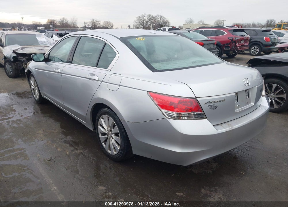 2008 HONDA ACCORD VIN: 1HGCP26878A027401