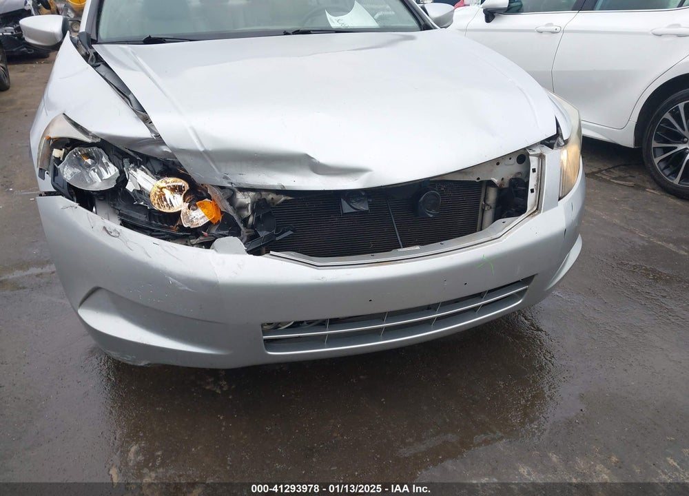 2008 HONDA ACCORD VIN: 1HGCP26878A027401