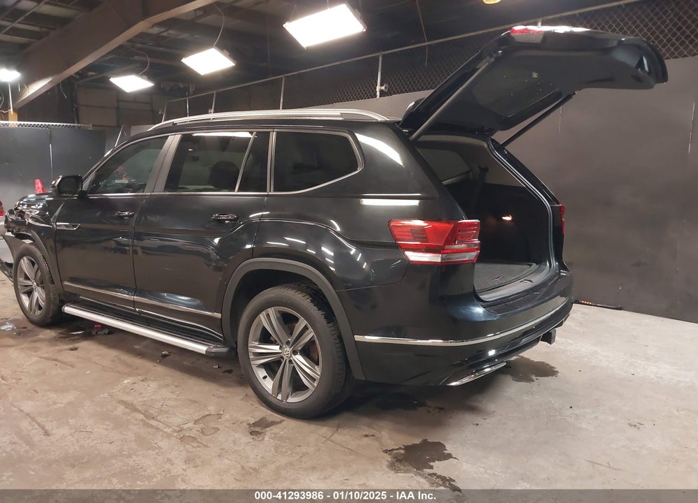 2019 VOLKSWAGEN ATLAS 3.6L V6 SE W/TECHNOLOGY R-LINE VIN: 1V2XR2CA0KC565336