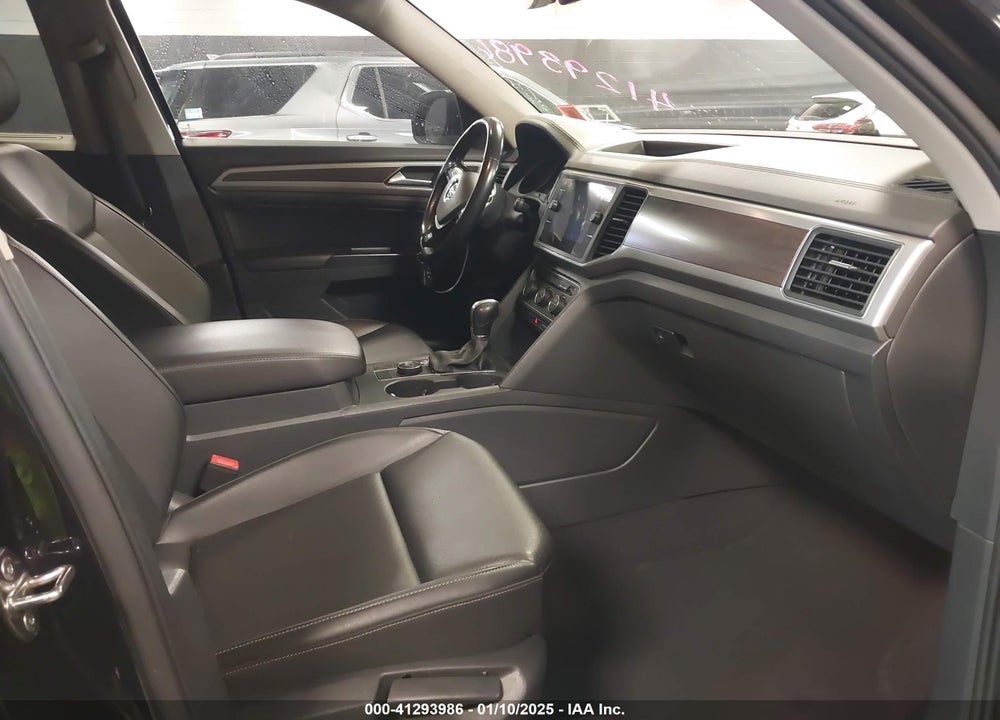 2019 VOLKSWAGEN ATLAS 3.6L V6 SE W/TECHNOLOGY R-LINE VIN: 1V2XR2CA0KC565336