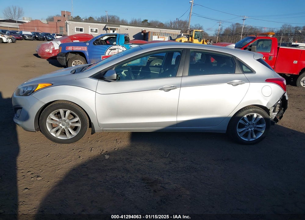 2013 HYUNDAI ELANTRA GT VIN: KMHD35LE7DU118439