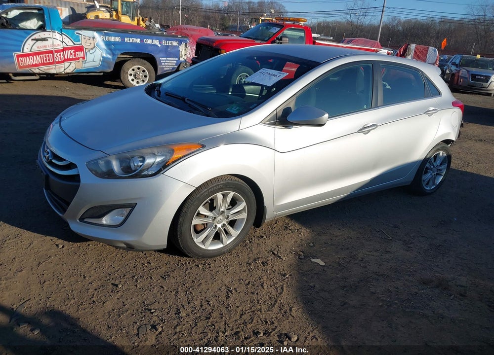 2013 HYUNDAI ELANTRA GT VIN: KMHD35LE7DU118439