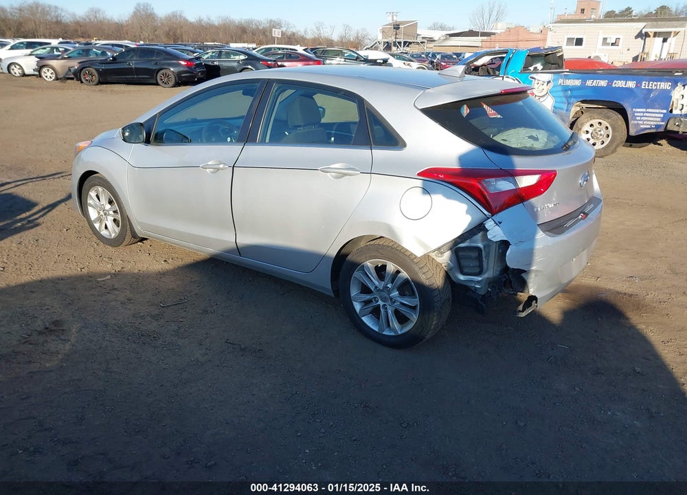 2013 HYUNDAI ELANTRA GT VIN: KMHD35LE7DU118439