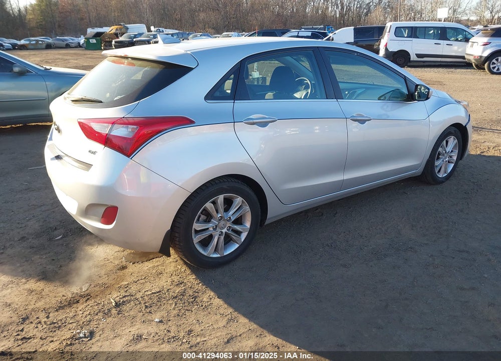 2013 HYUNDAI ELANTRA GT VIN: KMHD35LE7DU118439
