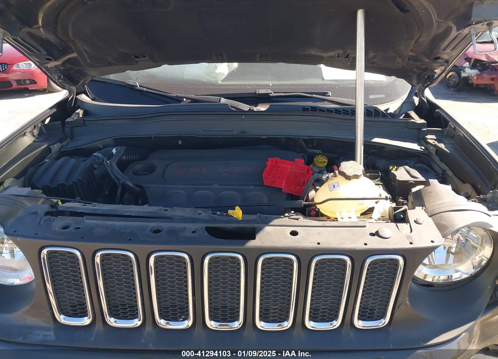 2018 JEEP RENEGADE LATITUDE FWD VIN: ZACCJABB9JPH37918