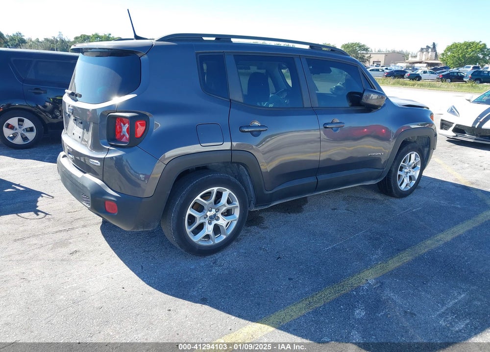 2018 JEEP RENEGADE LATITUDE FWD VIN: ZACCJABB9JPH37918