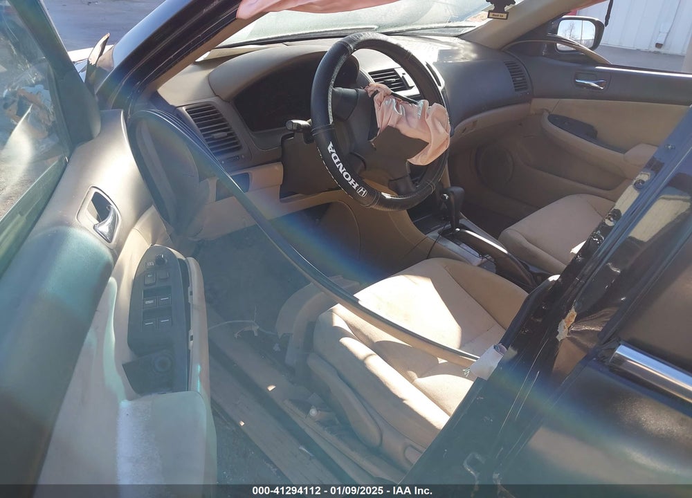 2005 HONDA ACCORD 2.4 LX VIN: 1HGCM56415A014453