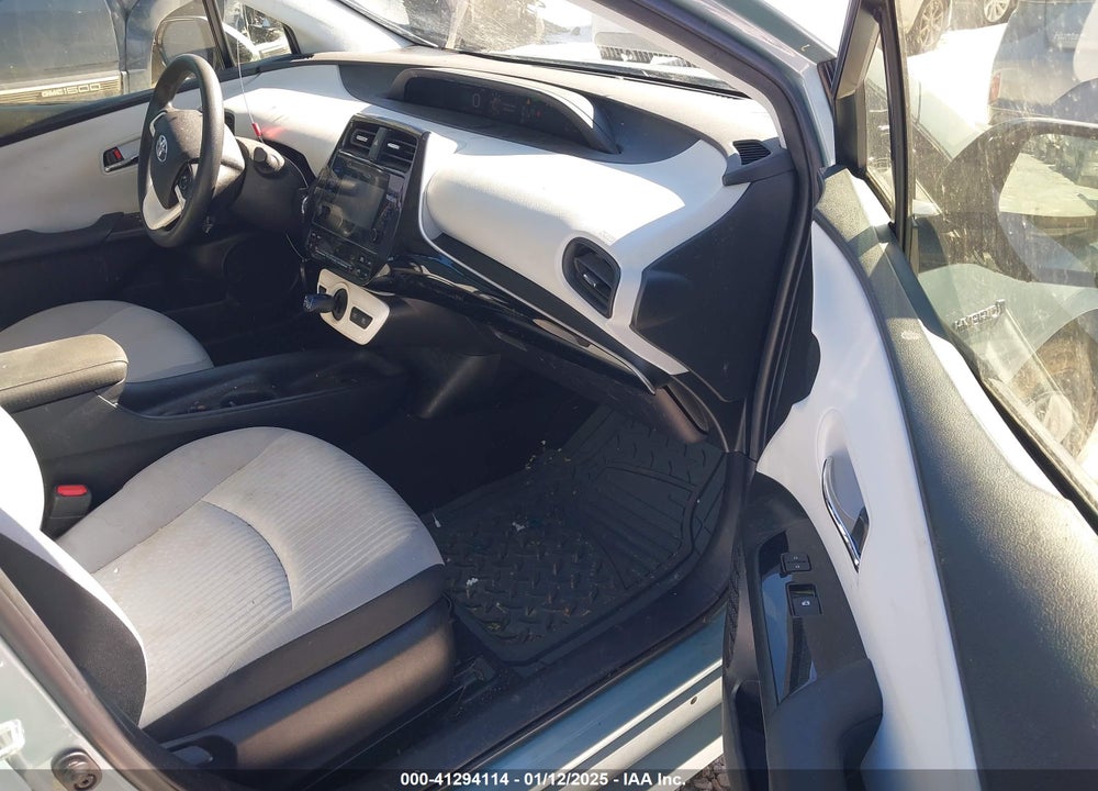 2018 TOYOTA PRIUS VIN: JTDKBRFU7J3063016