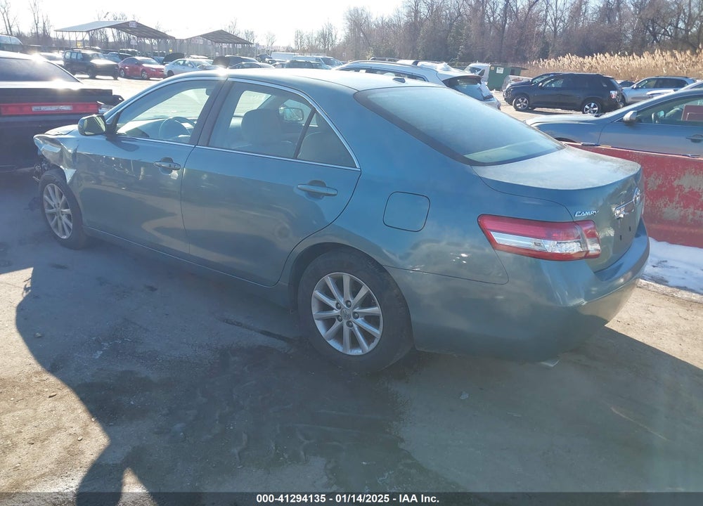 2011 TOYOTA CAMRY XLE V6 VIN: 4T1BK3EK2BU616918