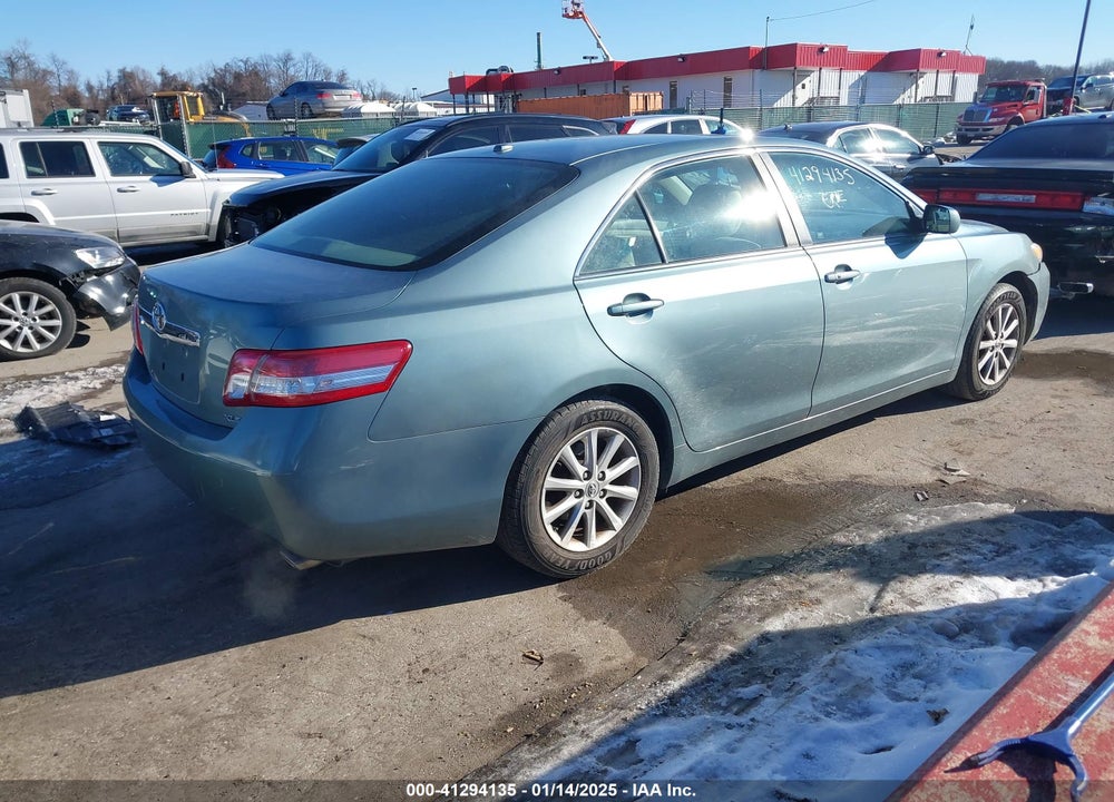 2011 TOYOTA CAMRY XLE V6 VIN: 4T1BK3EK2BU616918
