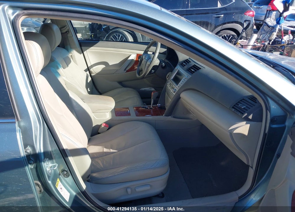 2011 TOYOTA CAMRY XLE V6 VIN: 4T1BK3EK2BU616918