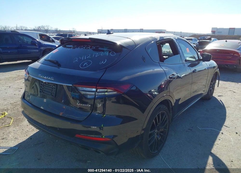2022 MASERATI LEVANTE MODENA S VIN: ZN661ZUM0NX400467