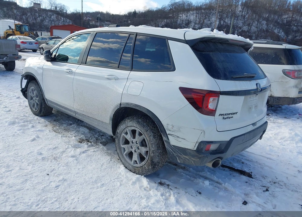 2024 HONDA PASSPORT TRAILSPORT VIN: 5FNYF8H67RB002884