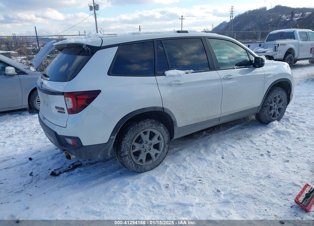 2024 HONDA PASSPORT TRAILSPORT VIN: 5FNYF8H67RB002884
