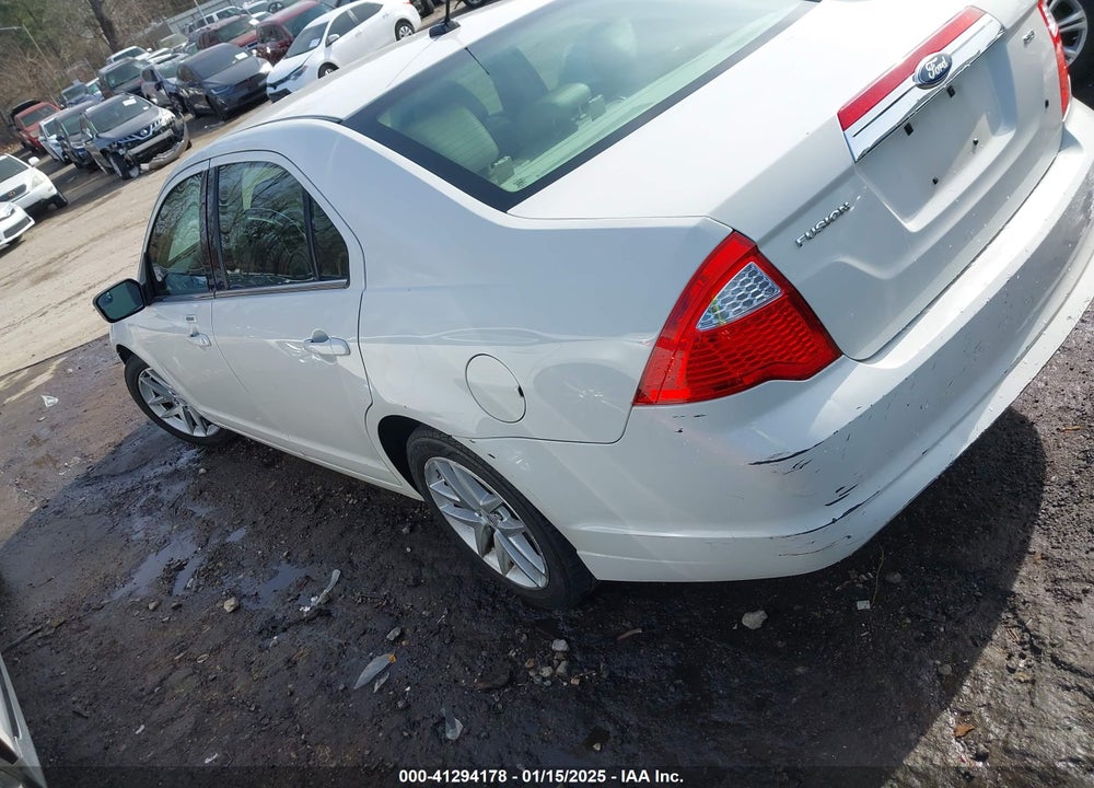 2011 FORD FUSION VIN: 3FAHP0JA2BR263153