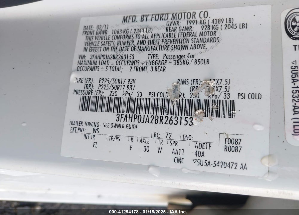 2011 FORD FUSION VIN: 3FAHP0JA2BR263153