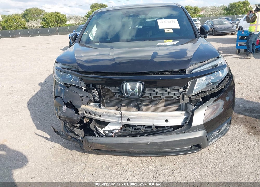 2020 HONDA PASSPORT 2WD EX-L VIN: 5FNYF7H54LB002057