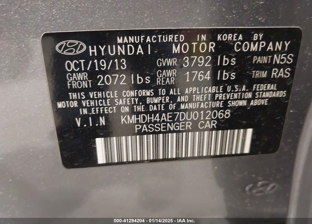 2013 HYUNDAI ELANTRA VIN: KMHDH4AE7DU012068