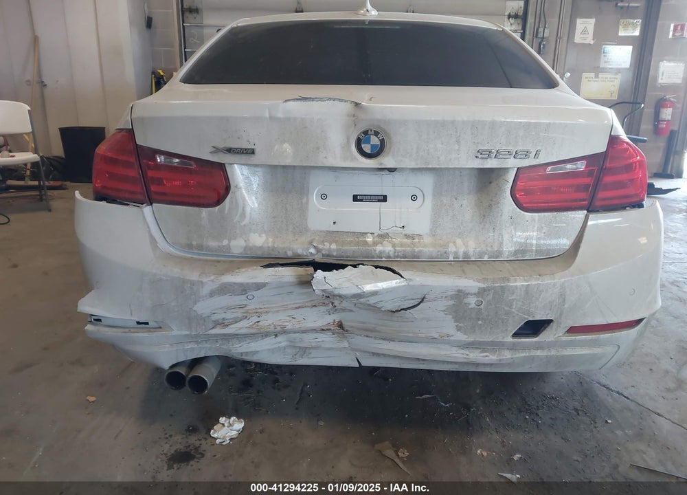 2015 BMW 328 VIN: WBA3B3C54FJ985032