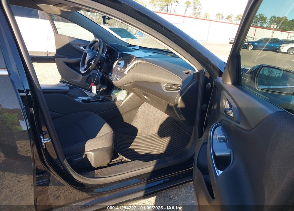 2022 CHEVROLET MALIBU VIN: 1G1ZD5ST7NF104949